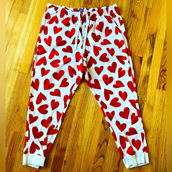 XL men’s old navy heart print Valentine’s Day pajama lounge pants joggers xlarge - Picture 1 of 5